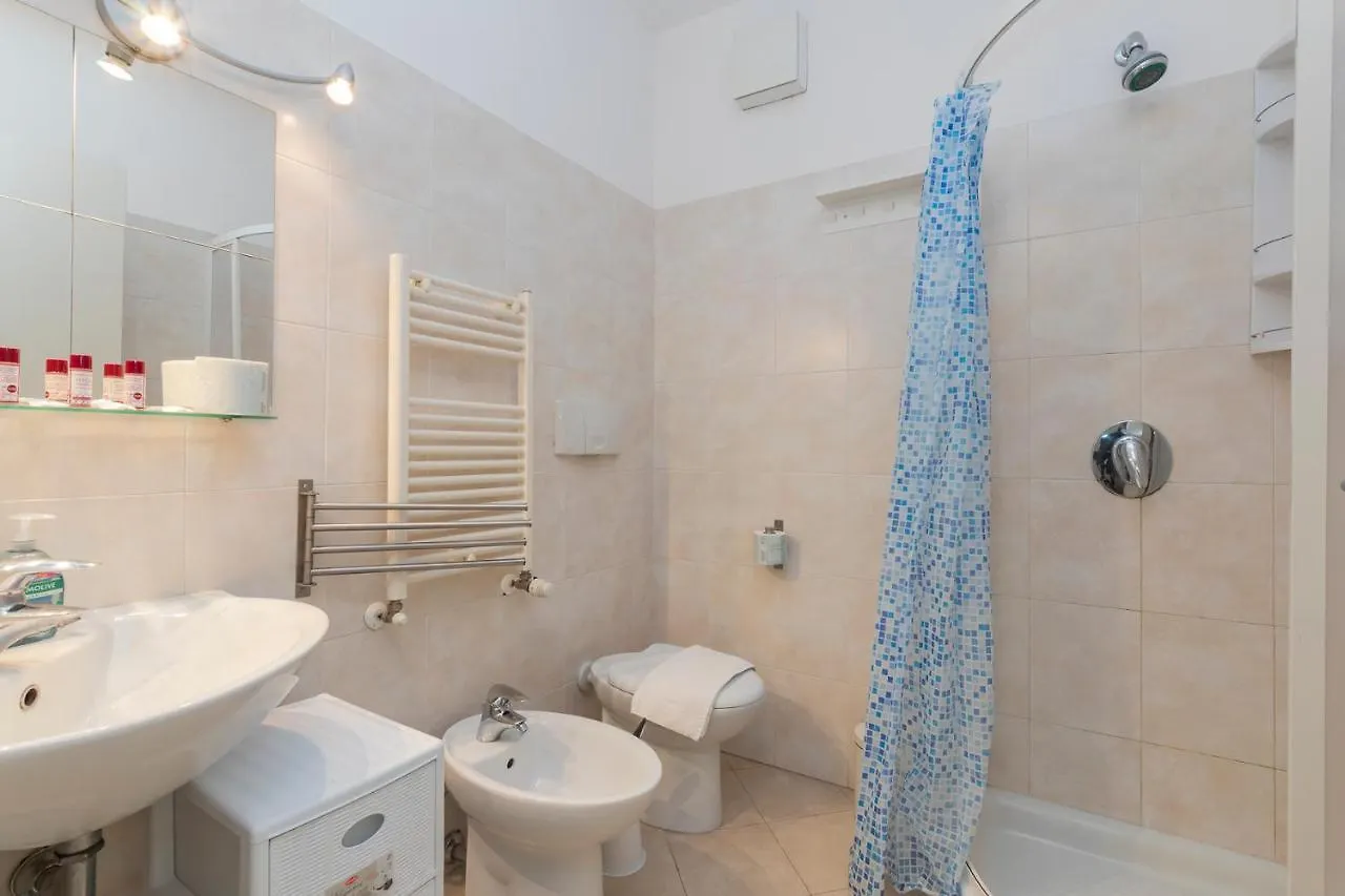 Big Apartment Salomone 51 Milan