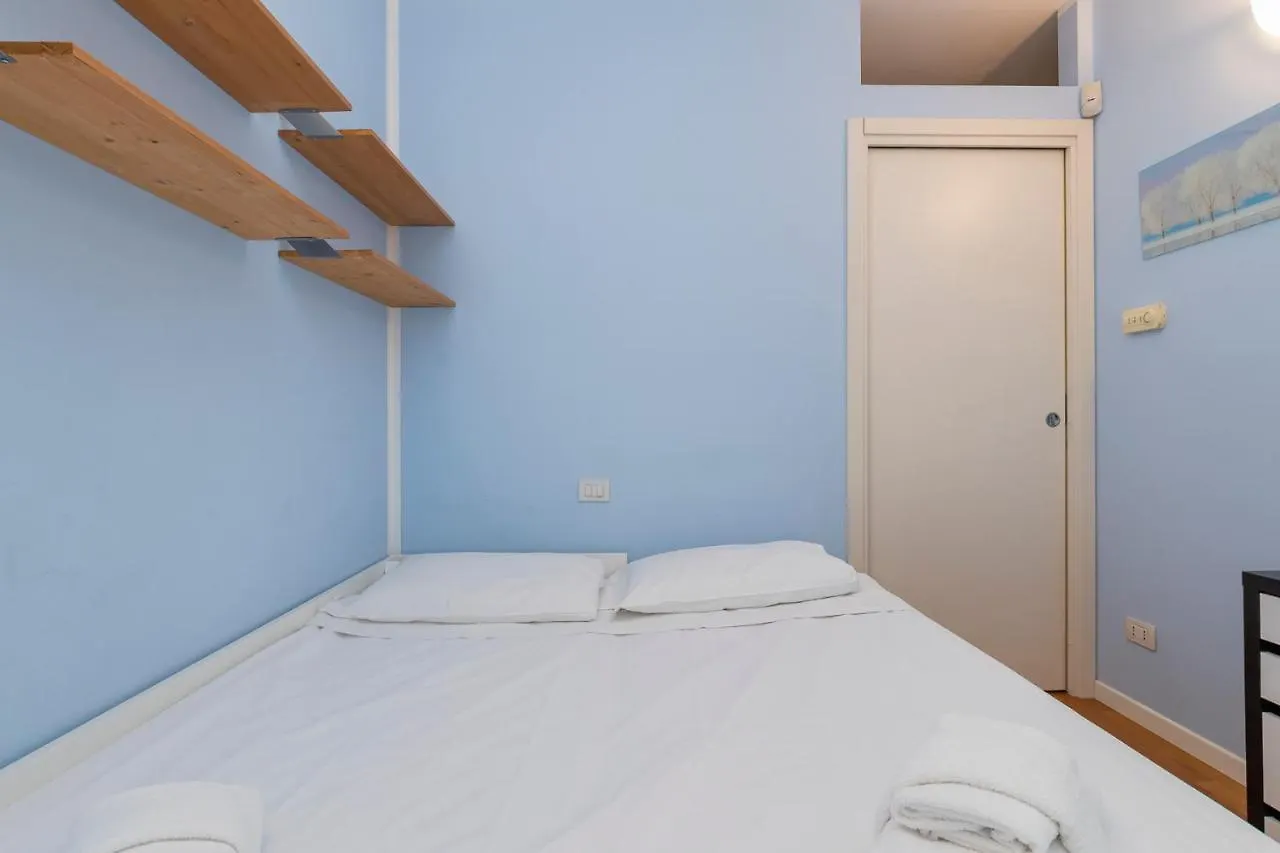 Big Apartment Salomone 51 Milan